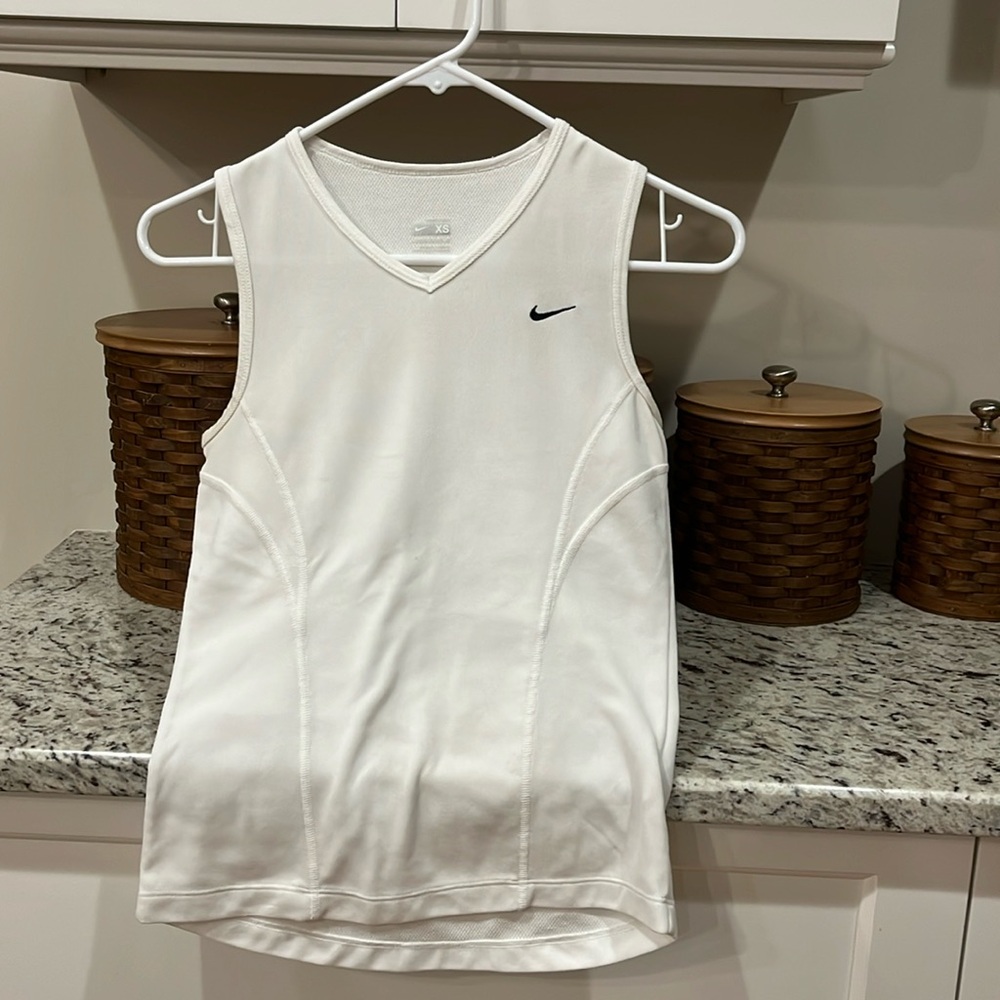 Women’s Nike sleeveless top